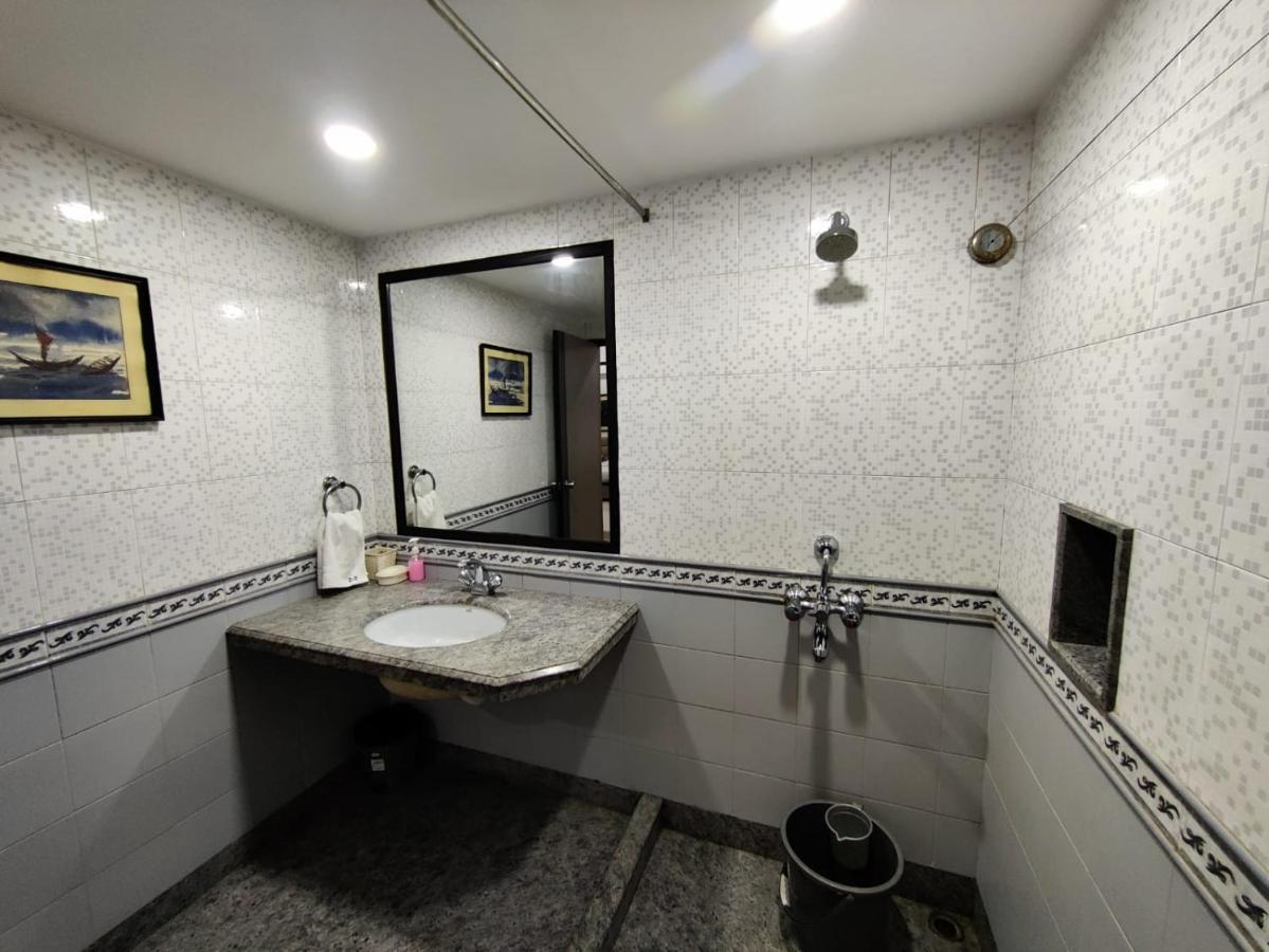 Elgin Suites Calcuta Exterior foto